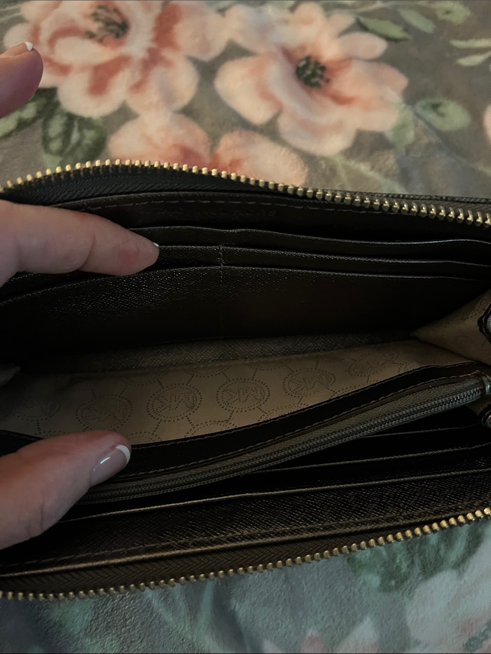 Michael Kors Black MK Logo Zip-Around Wallet with Gold Plaque - Picture 4 of 5